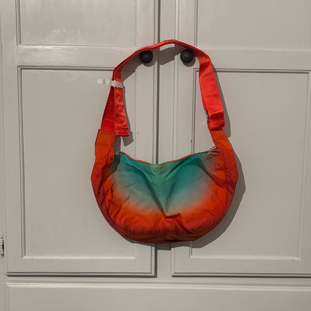 Baggu Medium Crescent In Rain NWT